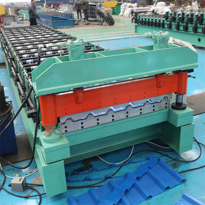 Ibr hidráulico que cubre el rollo del panel que forma automático de acero del coler de la máquina 0.3-1m m para la construcción de acero