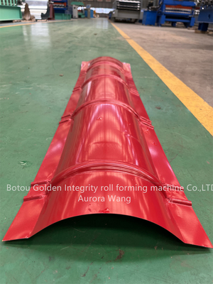 Rollo que destella del tejado de la buena calidad que forma los cantos de la máquina que hacen destellar Ridge Capping Roll Forming Machines del metal de la cubierta