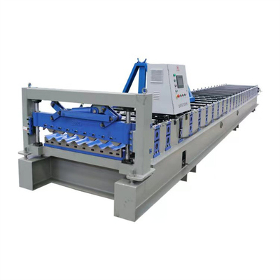 Cubrir el rollo acanalado de la hoja del panel que forma la velocidad completamente automática 30m/min del metal de la máquina