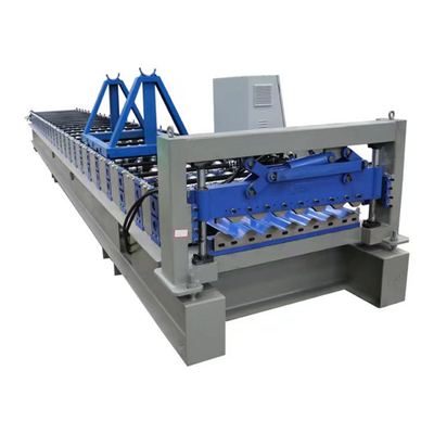 Cubrir el rollo acanalado de la hoja del panel que forma la velocidad completamente automática 30m/min del metal de la máquina