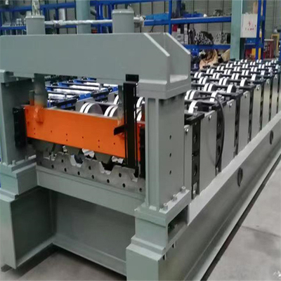 Rollo del Decking del piso de acero que forma la construcción hidráulica de la techumbre de la máquina que corta