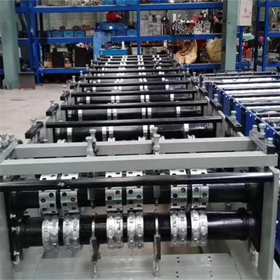 Rollo del Decking del piso de acero que forma la construcción hidráulica de la techumbre de la máquina que corta