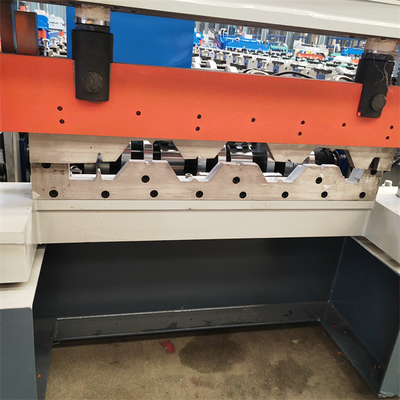 Rollo de acero de la cubierta del PLC que forma la máquina de alta velocidad del Decking del piso de la máquina 20m/min