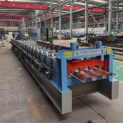 Rollo galvanizado del Decking del piso de acero que forma grueso material de la máquina 0.8-1.5 milímetros