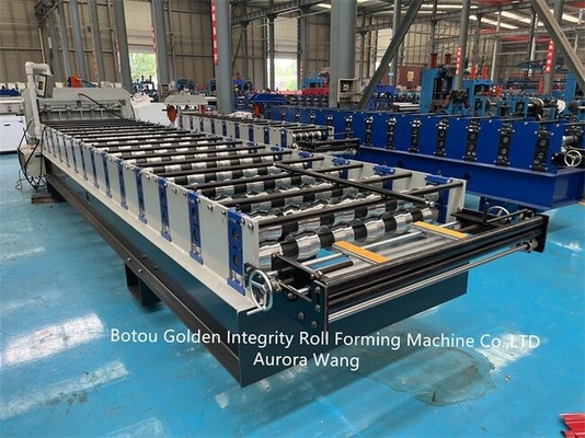 El metal del material de construcción esmaltó la máquina 5-6m/Min High Speed de la teja