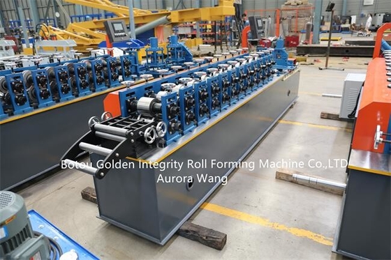 rollo del perno prisionero de 45m/Min C que forma el corte de seguimiento de la máquina 2.3KW Sevo
