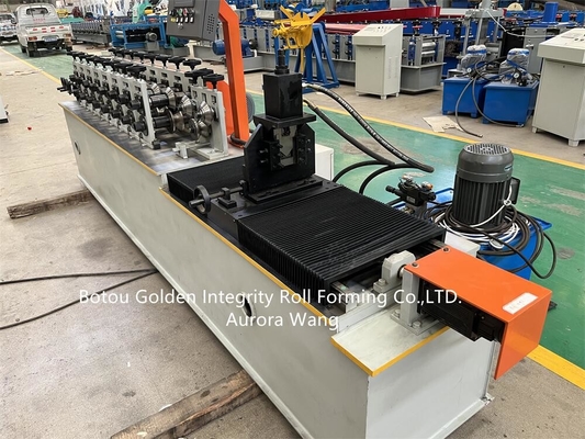 Los perfiles de C U forman el acero galvanizado 0.3-1.2m m de Keel Roll Forming Machine