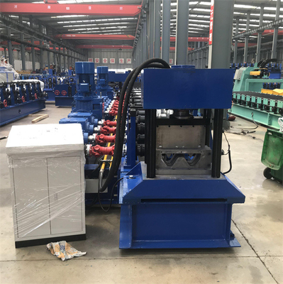 La caja de cambios W formó la barandilla de la carretera que formaba la máquina 380V para el camino