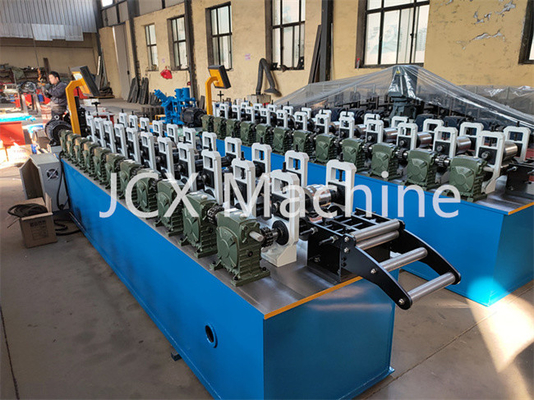 Máquina portátil ligera de los remaches metálicos del perno prisionero y de la máquina 15-40m/min de la pista