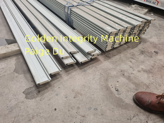 55/77/89 tipos de máquina formadora de rollos de puerta de persiana enrollable de espuma de pu de listón de doble capa