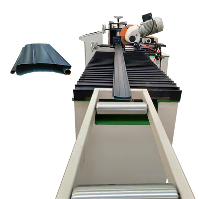 La PU hace espuma rollo del obturador 380V que forma capa doble de la máquina 20m/min
